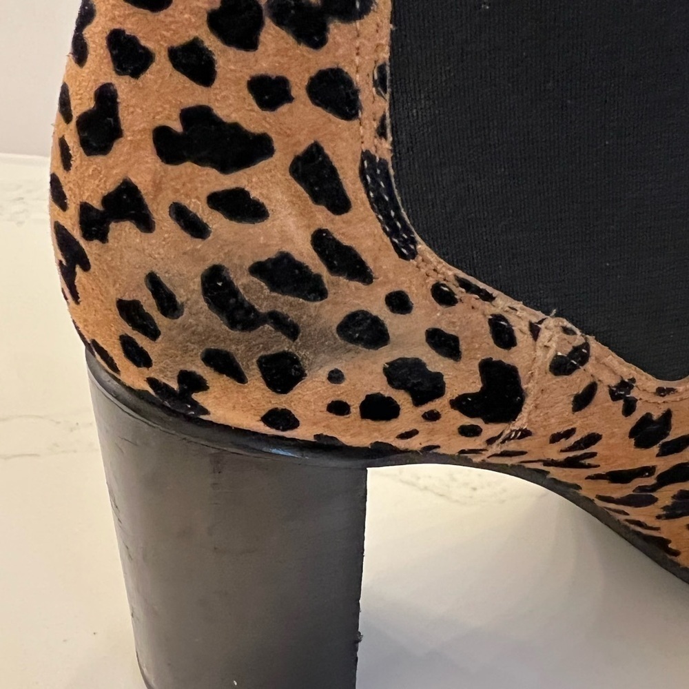 Rag & Bone Leopard Print Suede Chelsea Boots. Size 5. - Picture 12 of 12